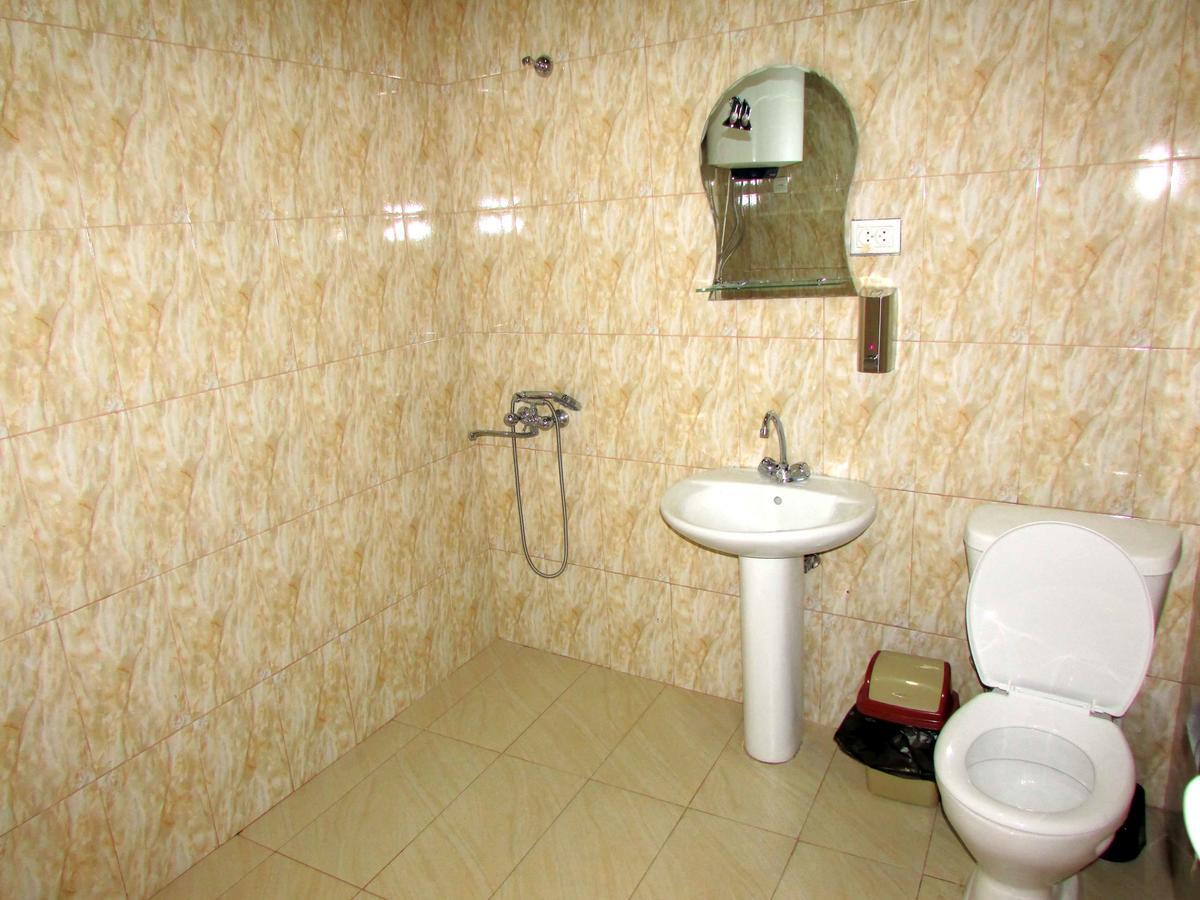 Hotel Gold Tbilisi Ngoại thất bức ảnh