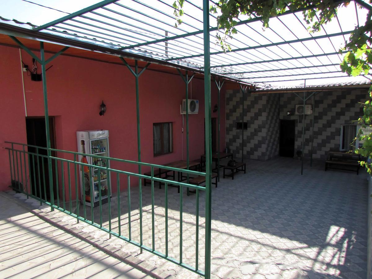 Hotel Gold Tbilisi Ngoại thất bức ảnh